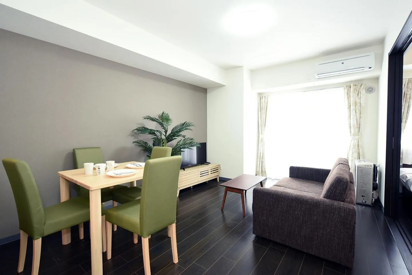 ***  Sun Court Hongodori Garden Hills Aparthotel Tsukisappu Japan