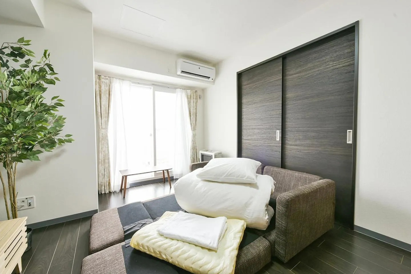 Sun Court Hongodori Garden Hills Aparthotel Tsukisappu